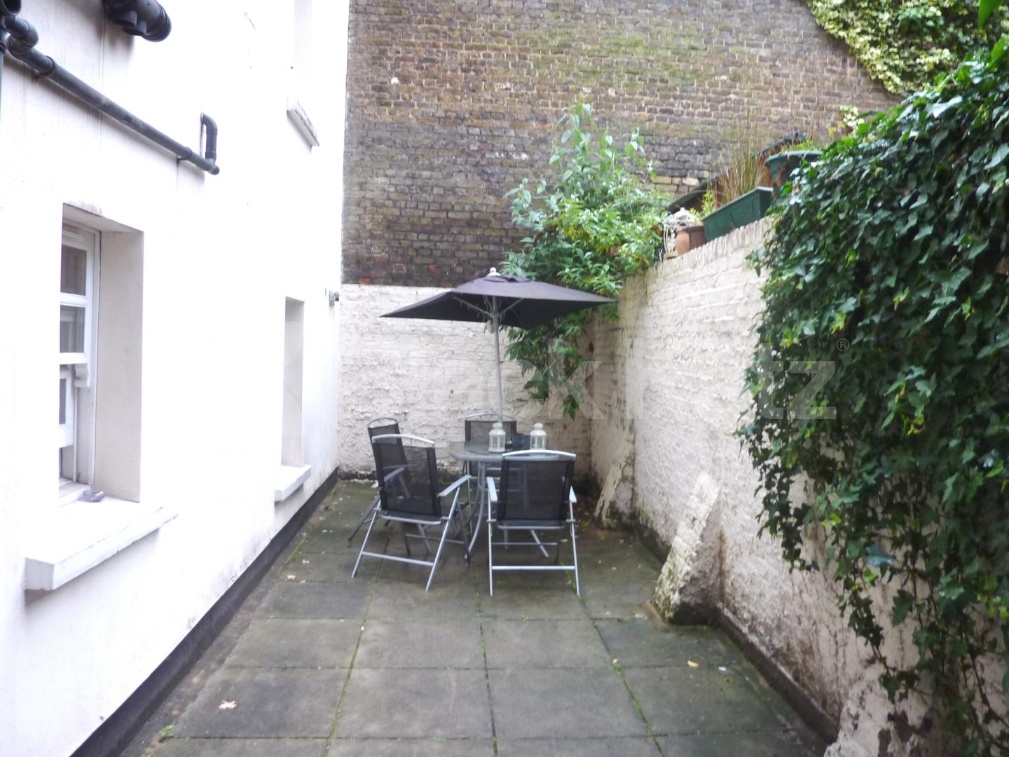 			FANTASTIC 3 BED IN MARYLEBONE!, 3 Bedroom, 1 bath, 1 reception Flat			 Cosway Street, MARYLEBONE